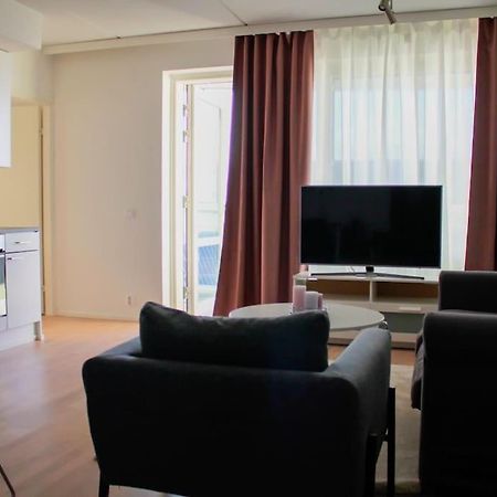 Modern Apartment With Sauna, Near Transit Hub/Dixi Vantaa Esterno foto