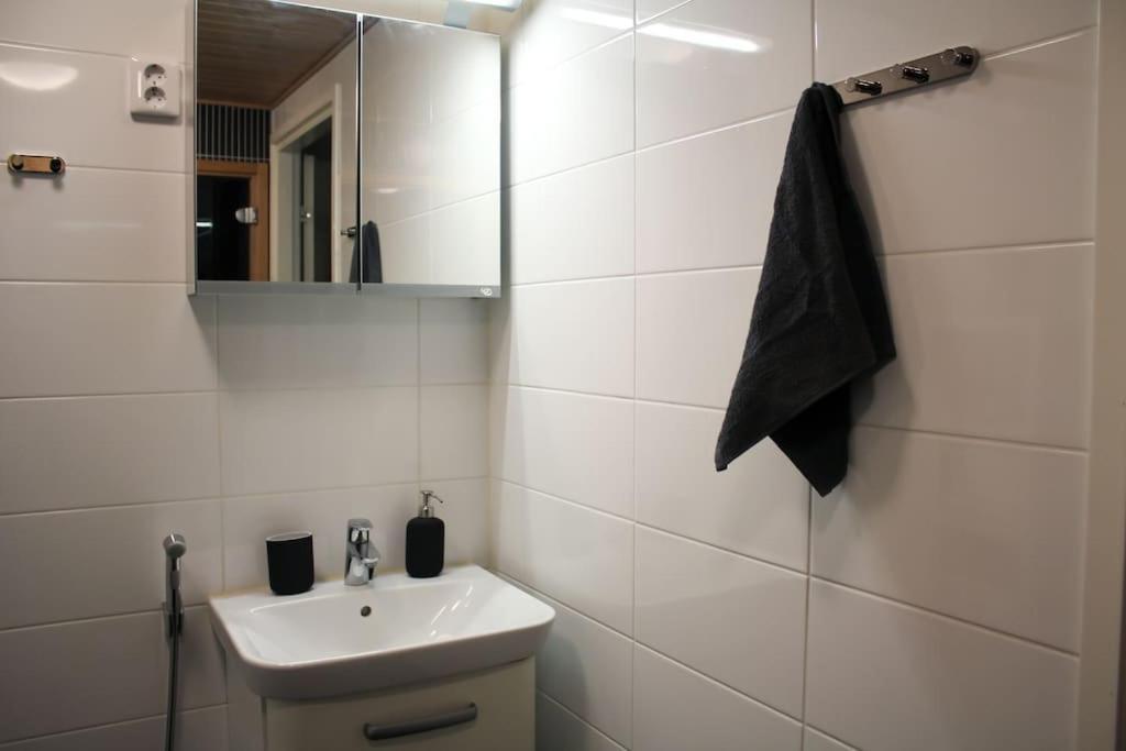 Modern Apartment With Sauna, Near Transit Hub/Dixi Vantaa Esterno foto